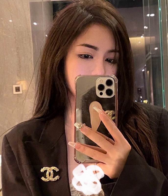 Chanel Brooch 1lyx68 (18)